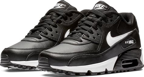 nike schoenen 38